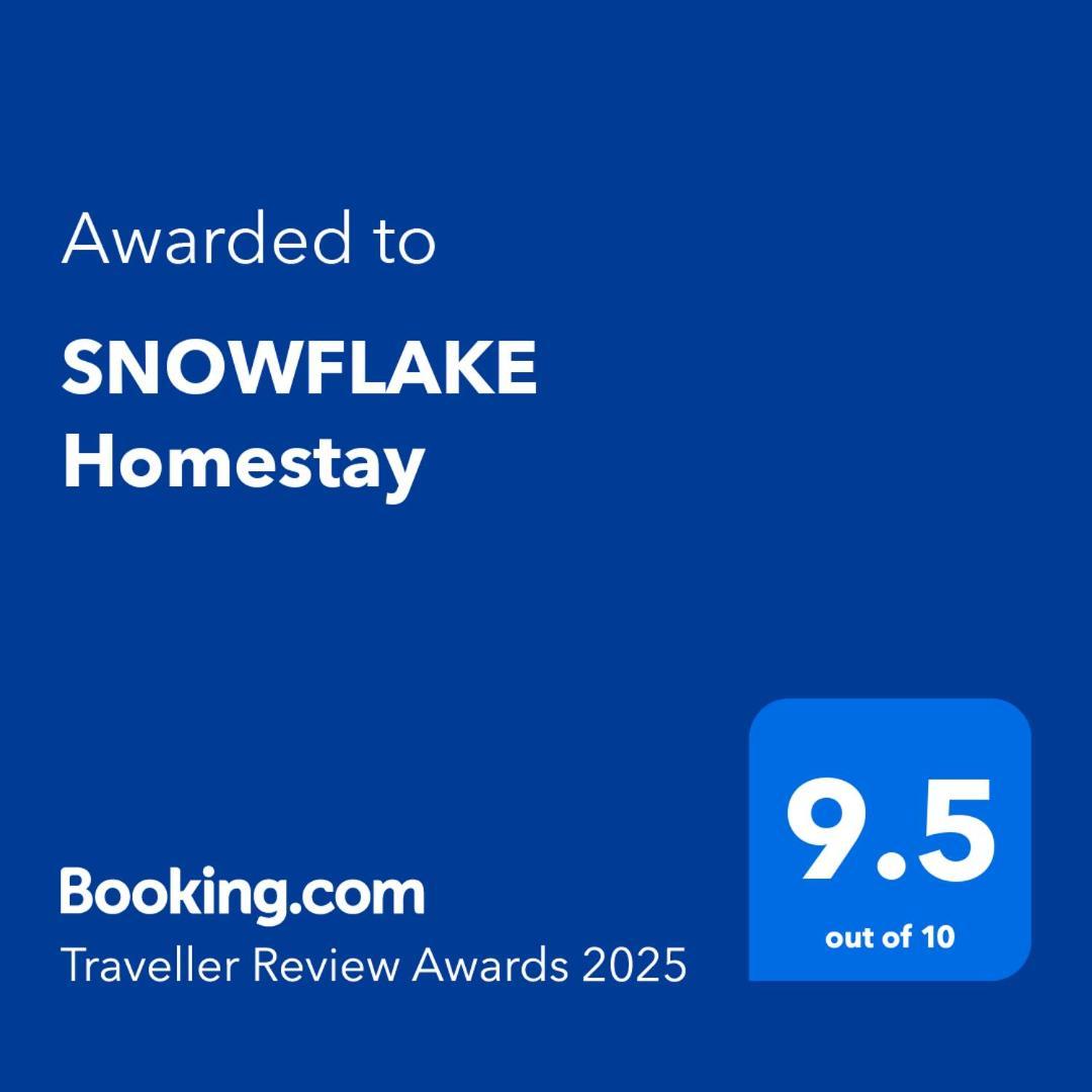 Snowflake Homestay Gondhla Exteriér fotografie